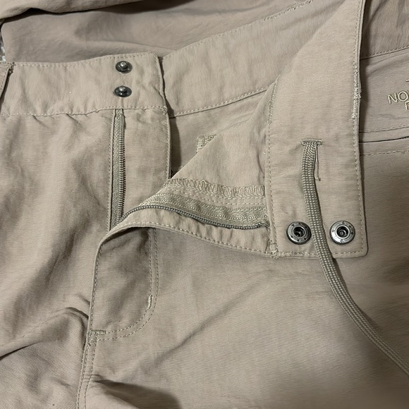 The NorthFace hiking pant - Picture 9 of 9